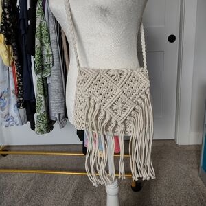 Macrame shoulder purse